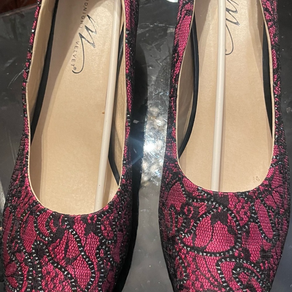 Pink/Black 11M never worn